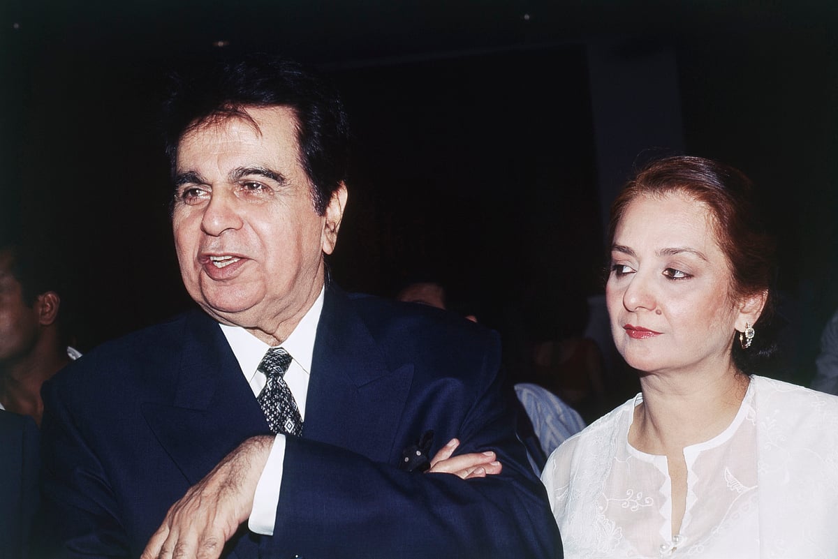 دلیپ کمار اداکاری کے ساتھ قومی اور ملی سرگرمیوں میں بھی مصروف رہے، شام 5 بجے سپردِ خاک ہوں گے