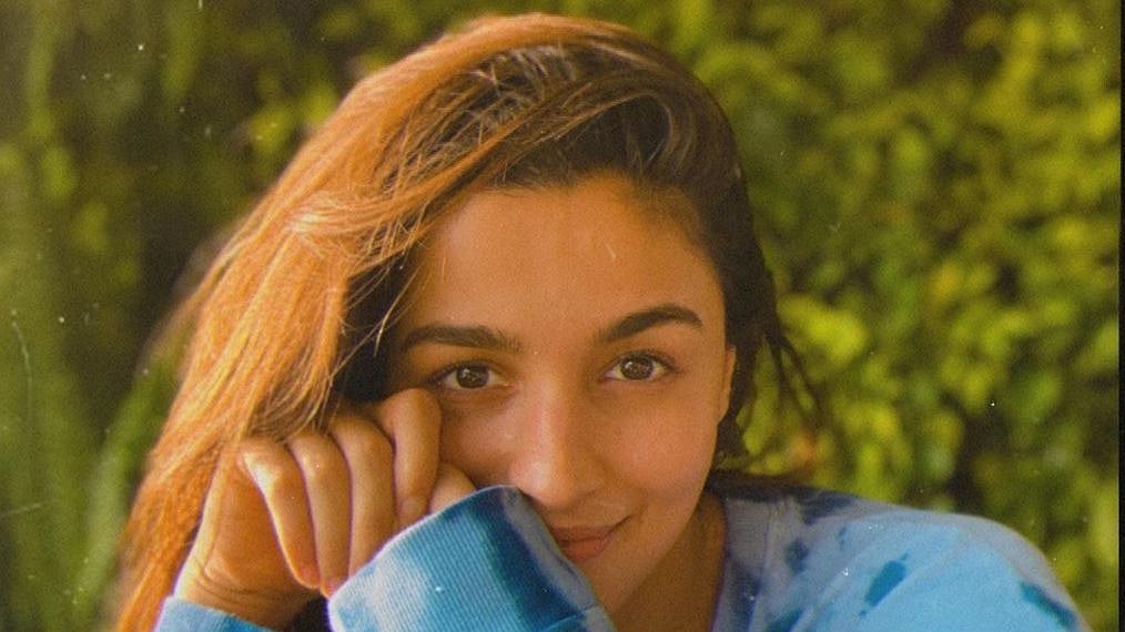 عالیہ بھٹ، تصویر آئی اے این ایس