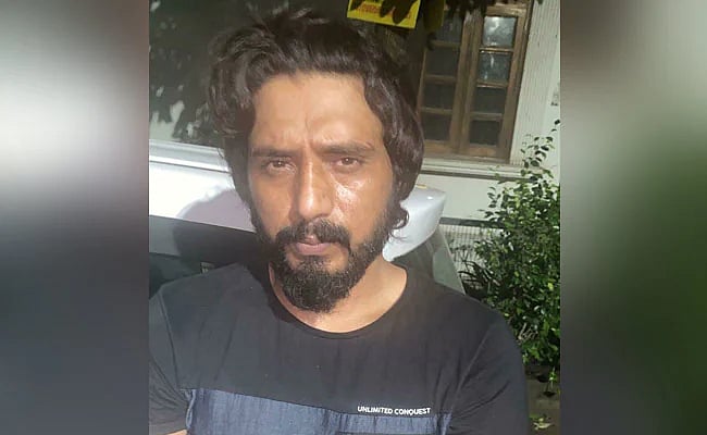 دہلی کا انتہائی مطلوبہ گینگسٹر کالا جٹھیڑی گرفتار، سر پر 7 لاکھ کا انعام تھا
