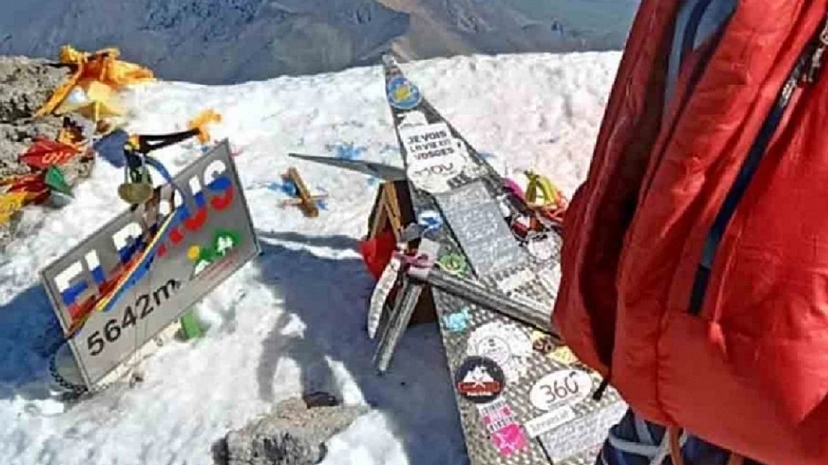 ماؤنٹ ایلبروس، تصویر آئی اے این یس