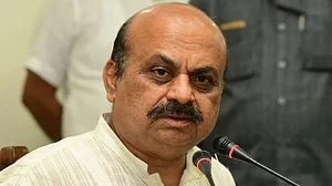 کرناٹک کی نئی بی جے پی حکومت پر بھی خطرہ لاحق، 2 وزراء دیں گے استعفیٰ