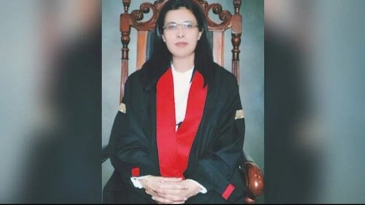 جسٹس عائشہ ملک