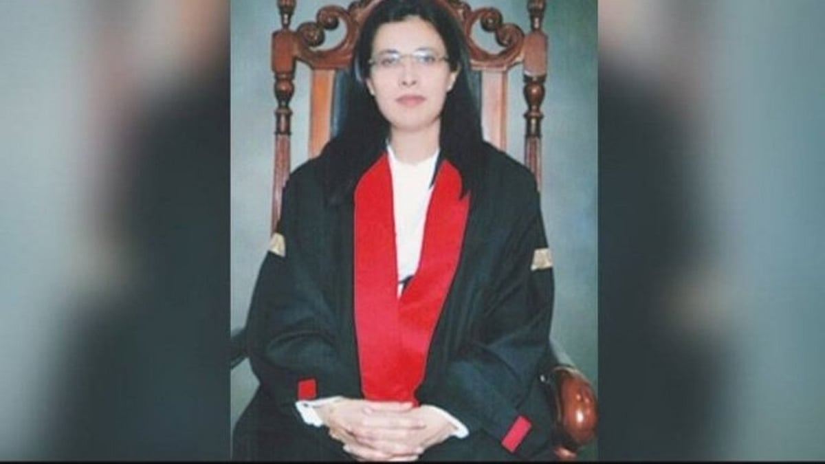 جسٹس عائشہ ملک