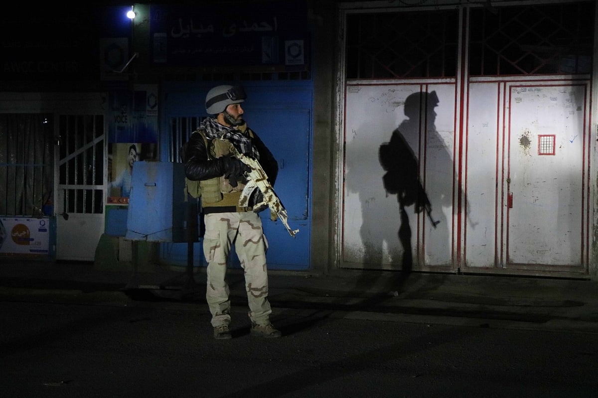 فوج اور طالبان کے درمیان جھڑپ میں 20 افراد ہلاک، 90 زخمی