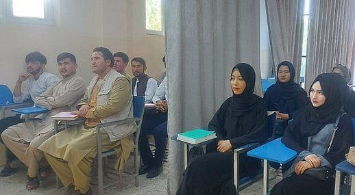 افغانستان میں تعلیمی سرگرمیاں شروع، لڑکوں اور لڑکیوں کو لے کر خصوصی انتظامات