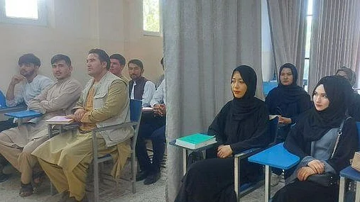 تصویر سوشل میڈیا