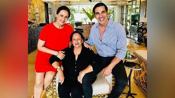 اکشے کمار کی والدہ کا انتقال
