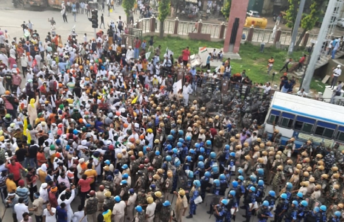 کسانوں کا ہندوستان بند جاری، شام 4 بجے تک چلے گا، کئی سرحدیں بند