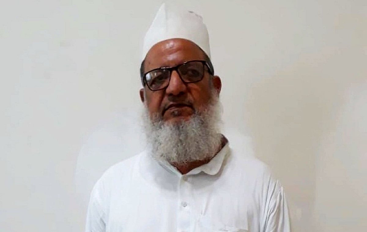 غیر قانونی تبدیلیٔ مذہب معاملہ: مولانا کلیم صدیقی اور مولانا عمر گوتم سمیت 12 قصورواروں کو ملی سزائے عمر قید