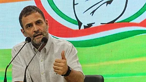آسام تشدد: ’اگر سب کے لیے نہیں ہے تو کیسی آزادی؟‘، راہل گاندھی کا حکومت پر طنز