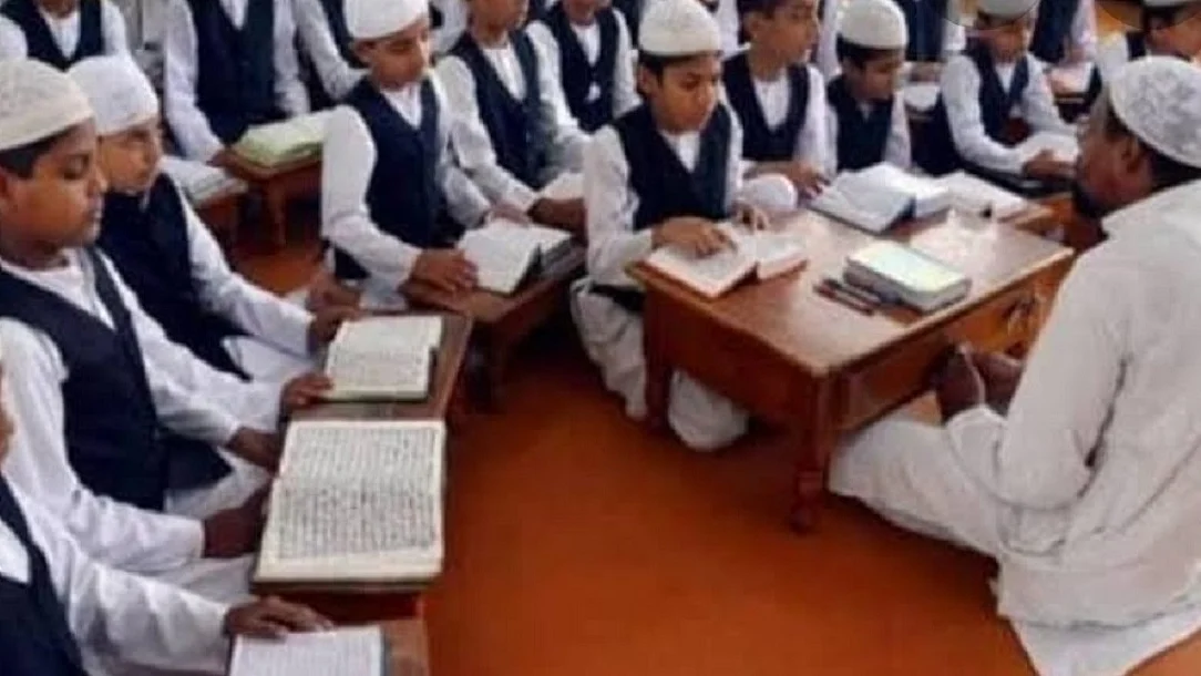 علامتی، تصویر آئی اے این ایس