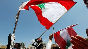 ندائے حق: لبنان میں سیاسی کشمکش جاری... اسد مرزا