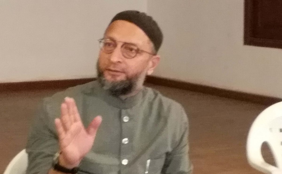ایک ڈنڈے اور ایک جھنڈے کے نیچے آنا ہو گا: اویسی