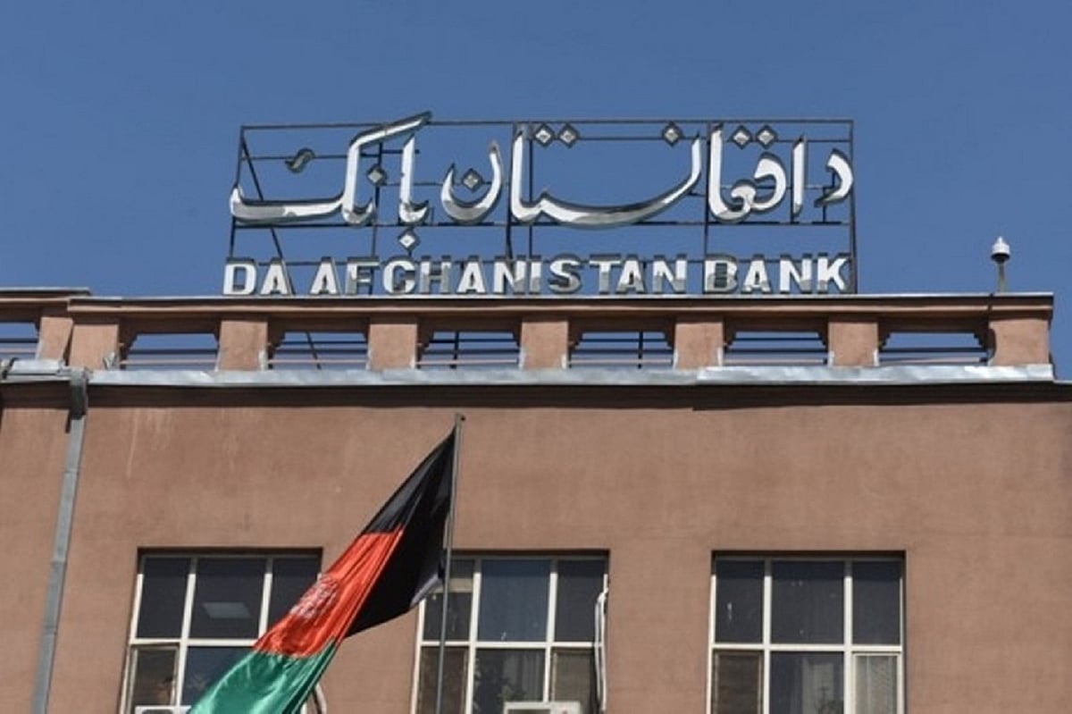 طالبان بیرون ممالک میں جمع اربوں ڈالر جاری کرنے کے لیے بنا رہا دباؤ