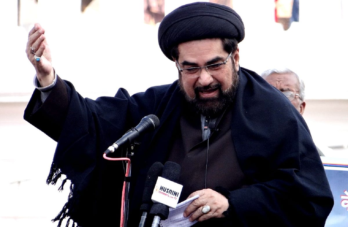 علی خامنہ ای کی شہادت کے غم میں منعقد اجلاس پر پولیس کارروائی سے مولانا کلب جواد ناراض، پی ایم مودی کو لکھا خط