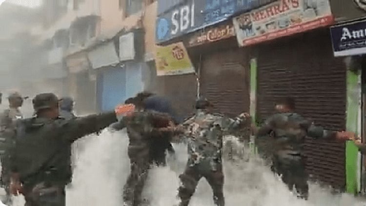 تصویر سوشل میڈیا