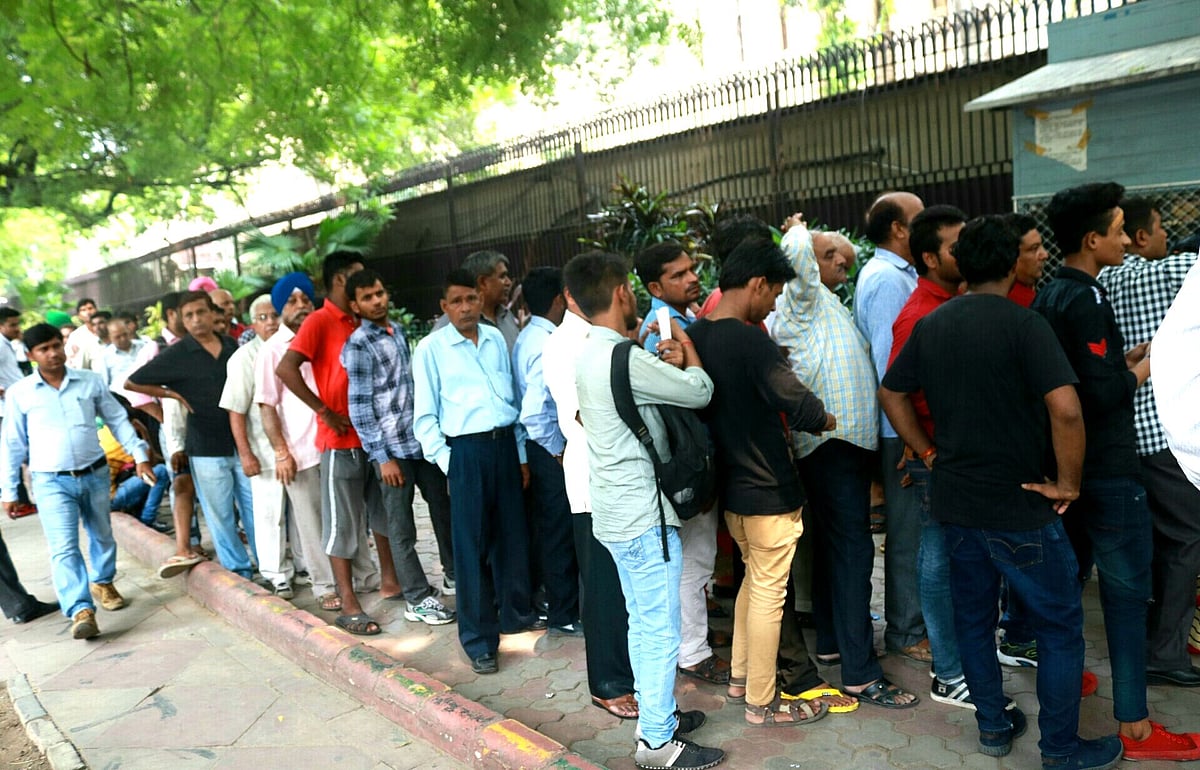 نوٹ بندی کا فیصلہ، جس کے فائدے عوام کو آج تک سمجھ میں نہیں آئے... سید خرم رضا