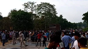 آسام: تیز رفتار ٹرک نے آٹو رکشہ کو روندا، چھٹھ پوجا سے لوٹ رہے 9 افراد کی دردناک موت