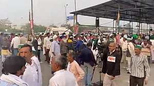 غازی پور سرحد پر موجود کسانوں کو حکومت پر اعتبار نہیں، دیکھئے ویڈیو