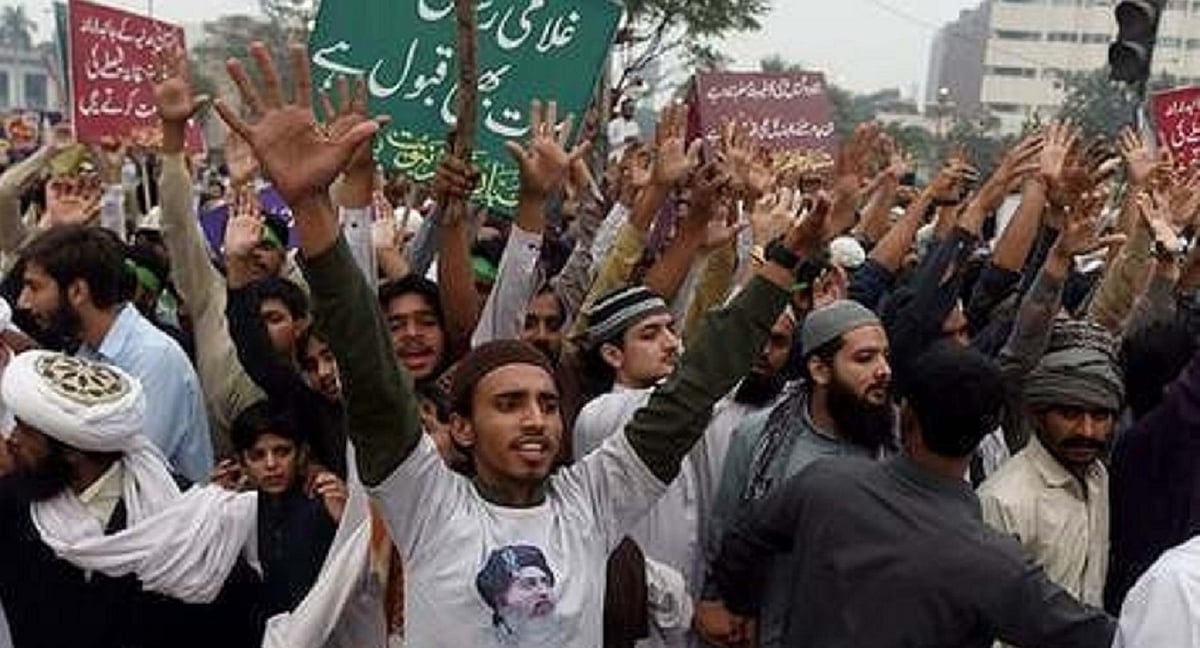 حکومت پاکستان نے انتہا پسند گروپ ’تحریک لبیک پاکستان‘ پر عائد پابندی اٹھا لی