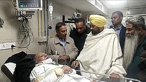مجیٹھیا کے خلاف مقدمہ درج ہونے کے بعد بے ادبی اور دھماکوں کے واقعات میں اضافہ: چنی