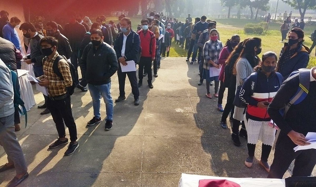 جامعہ ہمدرد میں ’میگا جاب فیئر‘ 27 اگست کو منعقد ہوگا، سو سے زائد کمپنیاں کریں گی شرکت