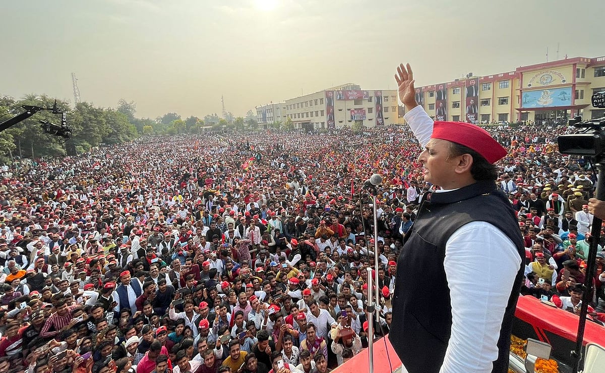 جھانسی کے لوگ اب بی جے پی کے جھانسے میں نہیں آئیں گے: اکھلیش یادو
