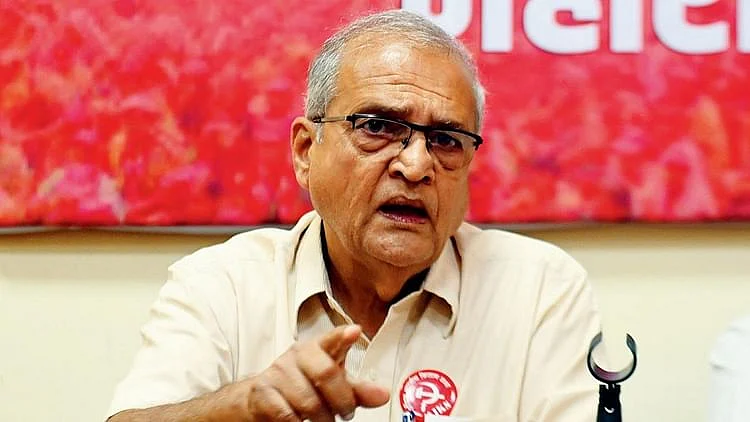 اشوک دھولے
