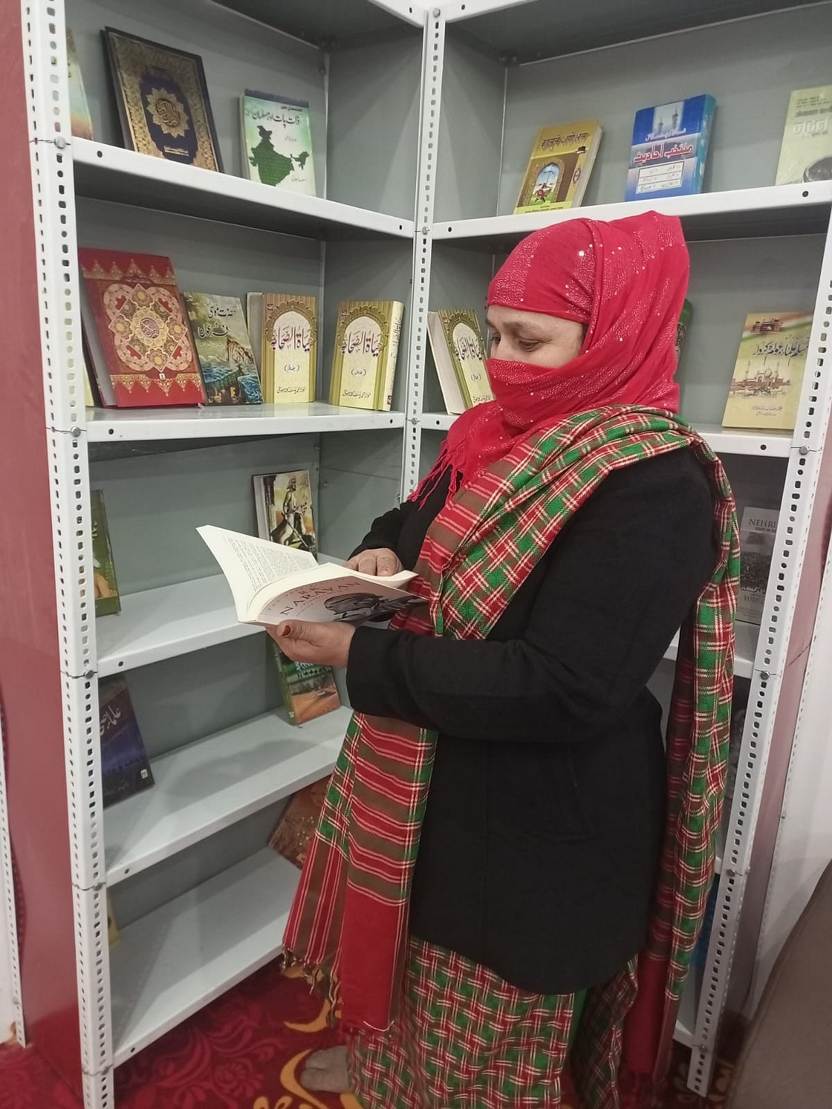 کونسلر چودھری زبیر احمد نے اپنے وارڈ میں قائم کی لائبریری، مخالفین کو دیا کرارا جواب