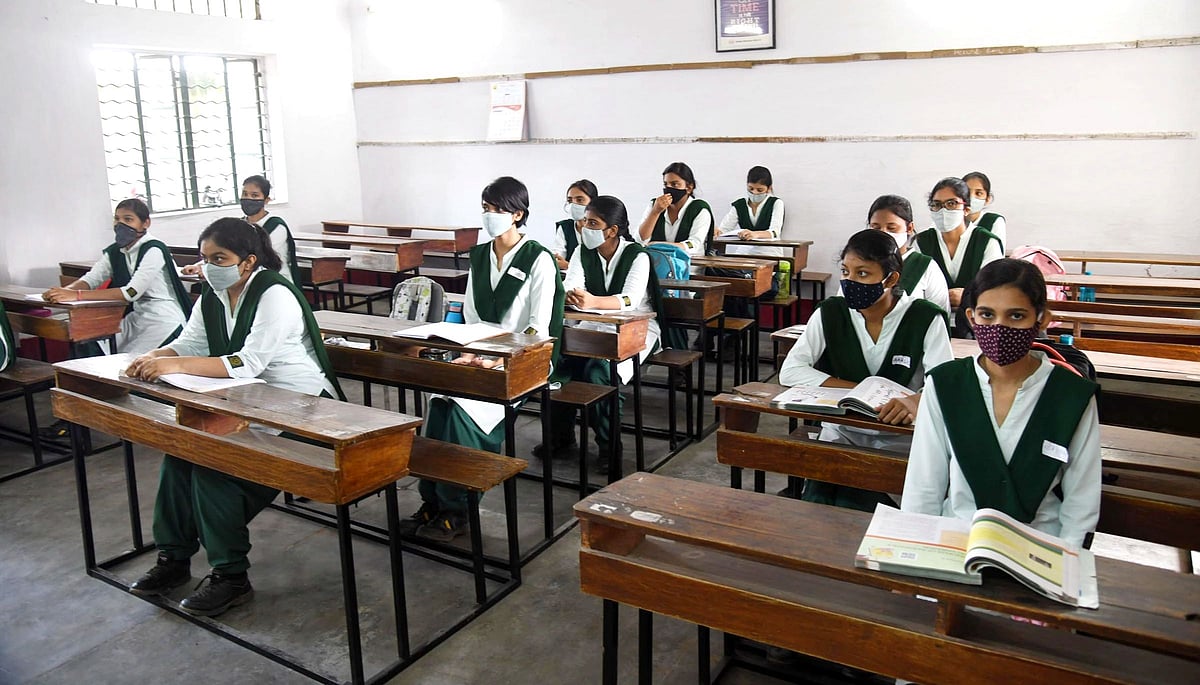 پورے ملک میں جلد کھلیں گے اسکول، مرکزی حکومت تیار کر رہی خصوصی ماڈل