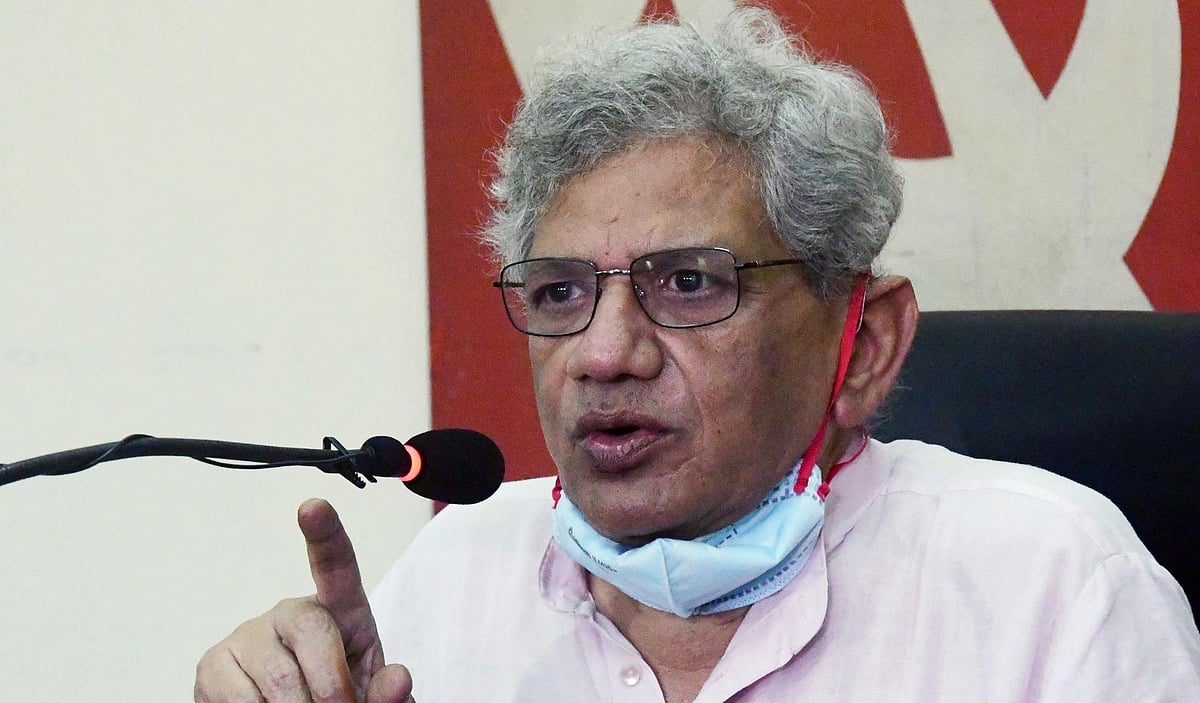 نیوز کلک کیس: سیتارام یچوری کے گھر بھی پہنچی دہلی پولیس
