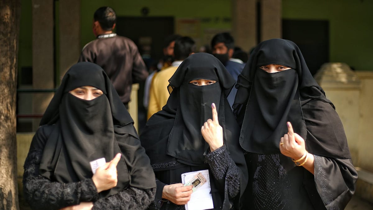<div class="paragraphs"><p>مسلم خاتون ووٹرس، فائل تصویر</p></div>
