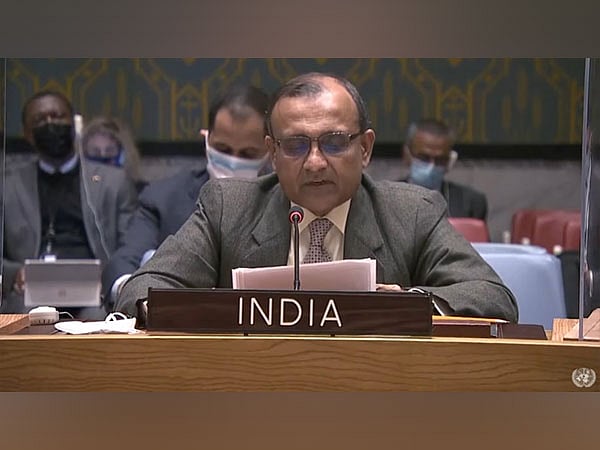 روس یوکرین کشیدگی پر ہندوستان نے کیا گہری تشویش کا اظہار، جنگ ٹالنے کی اپیل