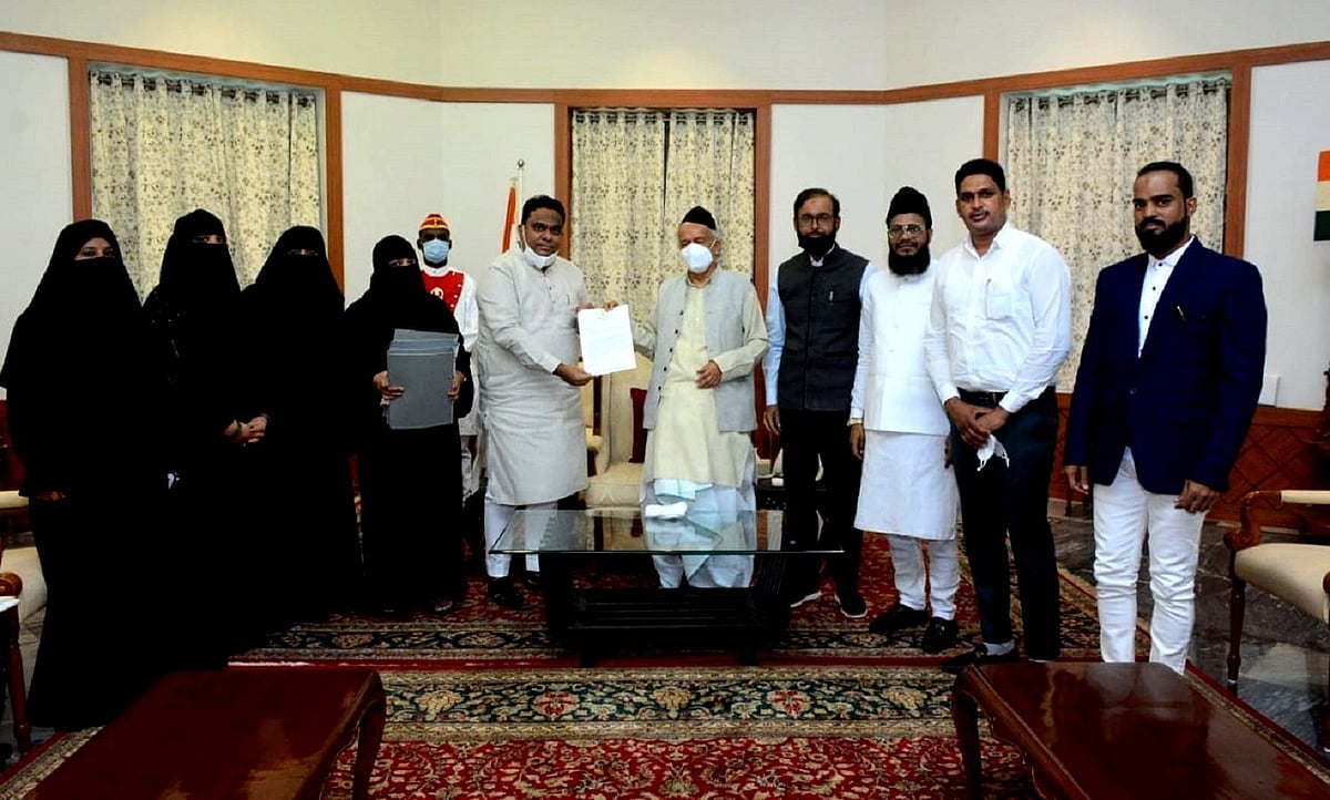 مہاراشٹر میں خواتین آزادانہ طور پر حجاب پہن کر گھوم سکتی ہیں، گورنر کوشیاری کی یقین دہانی