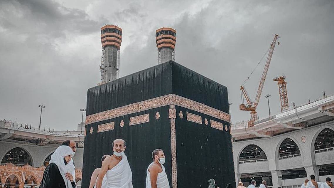 بارانِ رحمت کے دوران حرم مکی کے منفرد مناظر کی عکس بندی