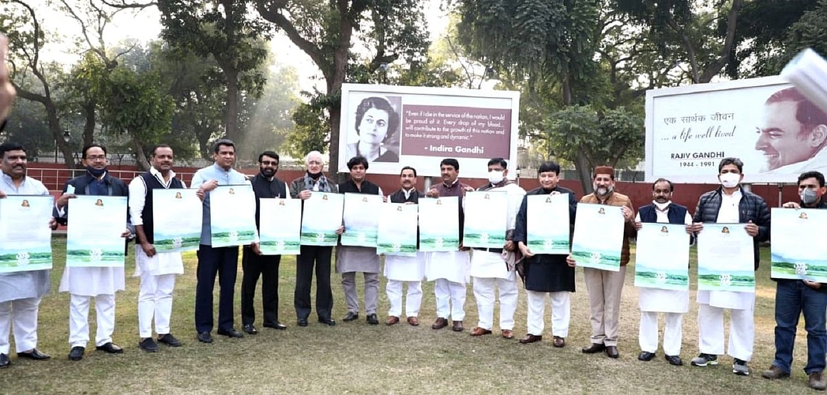 عمران پرتاپ گڑھی کی قیادت میں کانگریس لیڈروں کے وفد کی راہل گاندھی سے ملاقات، ’ہمارا وائناڈ کیلنڈر‘ کا اجراء