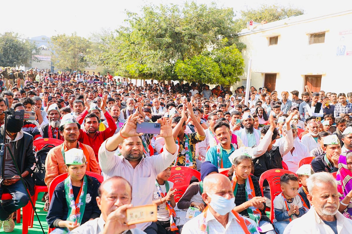 فرقہ واریت کو بڑھاوا دے کر ووٹ حاصل کرنے کے لئے چھیڑی گئی حجاب کی جنگ: عمران پرتاپگڑھی