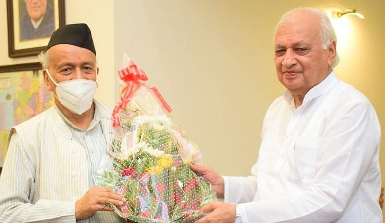 راج بھون کو کنٹرول کرنے کی کوشش نہ کریں: عارف محمد