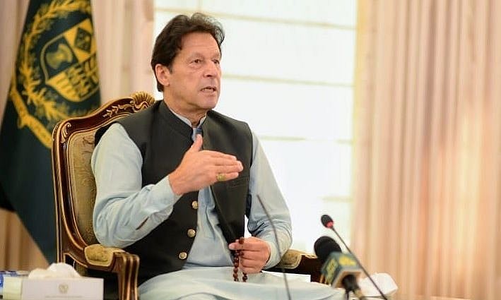 عمران خان کے لئے دس وزارتوں کی عزت افزائی درد سر بن گیا