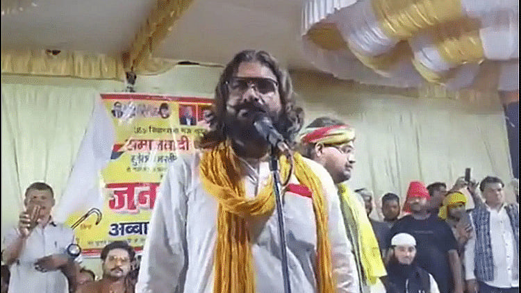 انتخابی کامیابی کے ساتھ ہی مختار انصاری کے بیٹے عباس پر کارروائی، مقدمہ میں کئی دفعات کا اضافہ