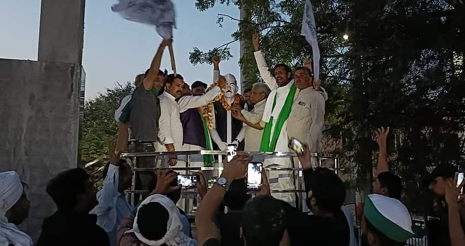 تصویر بذریعہ آس محمد کیف