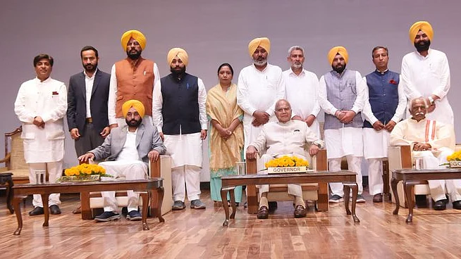 عام آدمی پارٹی کی وزارتی کونسل / ٹوئٹر / @AAPPunjab
