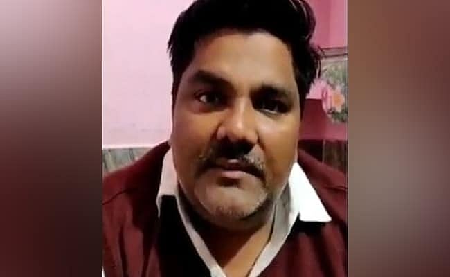 دہلی اسمبلی انتخابات: طاہر حسین کو پولیس تحویل میں رہتے ہوئے تشہیر کی اجازت، ہر رات جیل واپس لوٹنا ہوگا