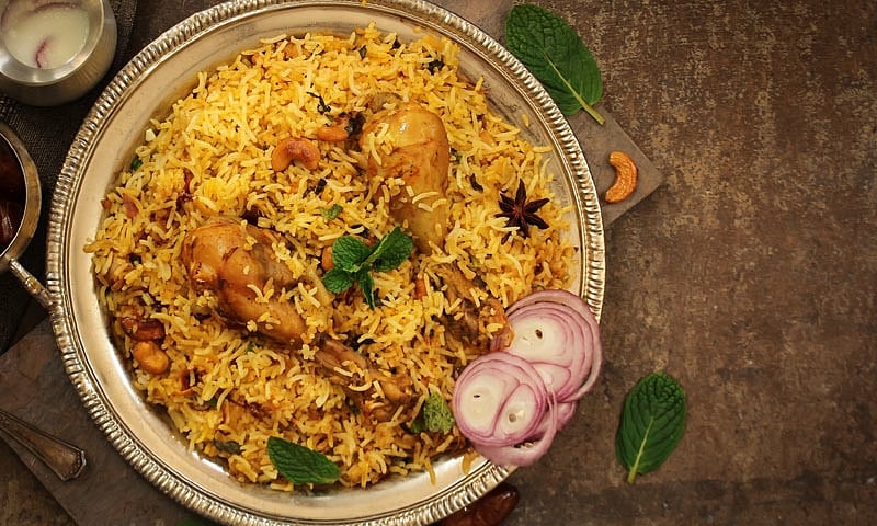 ممبئی میں بریانی اور تربوز کھانے کے بعد ایک ہی کنبہ کے 4 افراد کی موت، اہل خانہ میں غم کی لہر