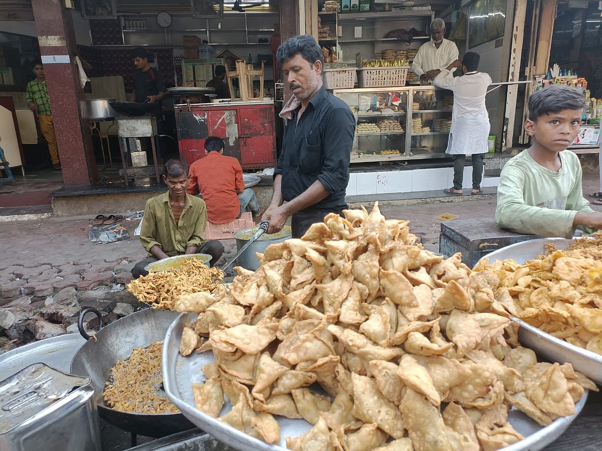 دو سال بعد ممبئی میں رمضان کی رونقیں لوٹ آئیں، مسلم علاقوں میں نظارہ قابل دید