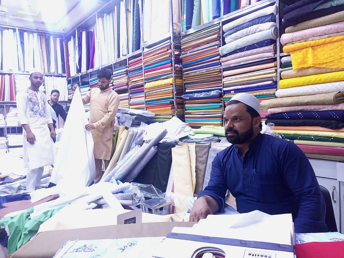 عید کی خریداری کے لئے جعفرآباد بازار میں سجنے لگی دکانیں