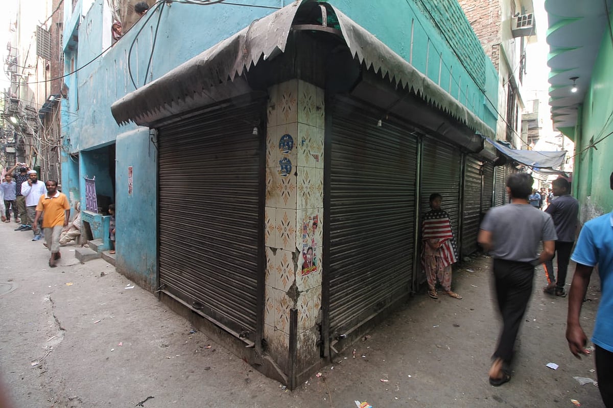 جہاںگیر پوری تشدد، تصویر ویپن
