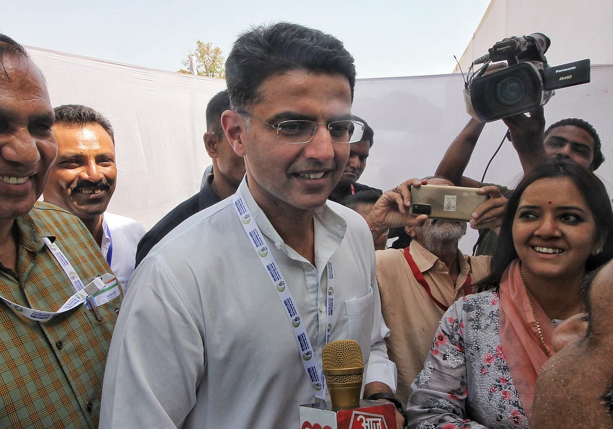 سیبی کی چیئرپرسن مادھبی پوری جانچ پوری ہونے تک اپنا عہدہ چھوڑیں: سچن پائلٹ
