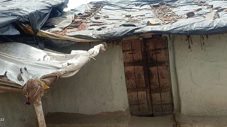 یوپی کے بیشتر گاؤں میں پسرا سناٹا، بے روزگاری اور منریگا کی مزدوری نہ ملنے سے مایوس ہزاروں لوگ ہجرت کو مجبور