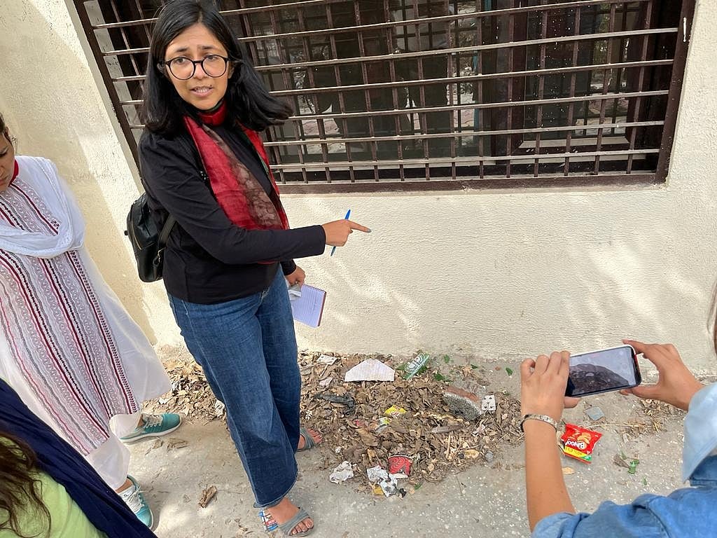 ایم سی ڈی اسکولوں میں ملی ڈرگس، شراب اور سگریٹ، ویمنس کمیشن نے جاری کیا نوٹس